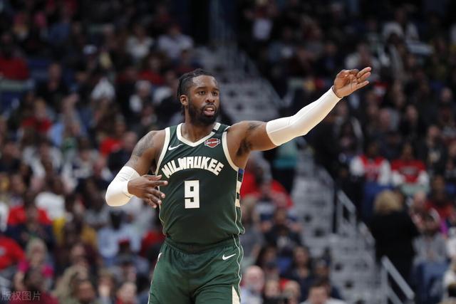 火箭力克公牛7连胜 利拉德30+12雄鹿险胜篮网